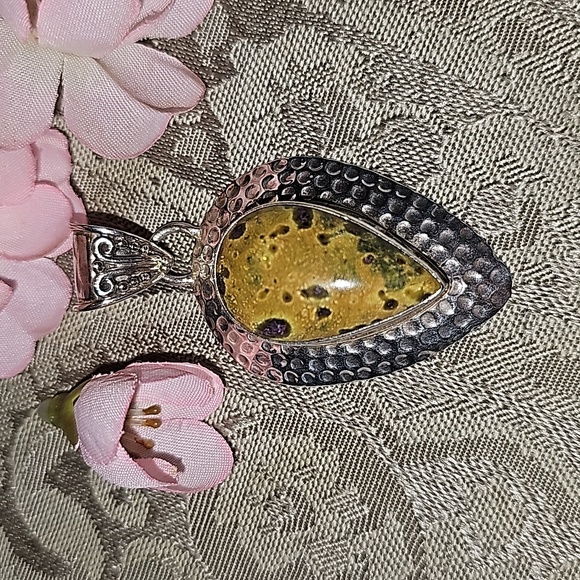 New Sterling Silver Atlanticsite Pendant - Picture 2 of 9